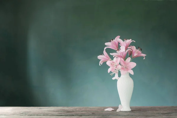 Pink Lily White Vase Blue Background — Stock Photo, Image