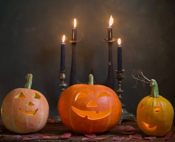 Calabazas Halloween Sobre Fondo Oscuro —  Fotos de Stock