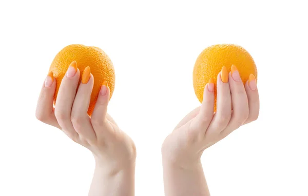 Weibliche Hände Mit Orange Isoliert Auf Weißem Hintergrund — Stockfoto