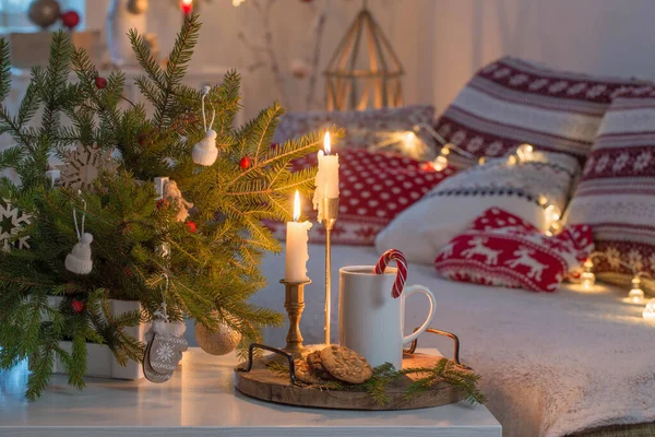 Decoraciones Caseras Navidad Con Velas Colores Rojo Blanco —  Fotos de Stock