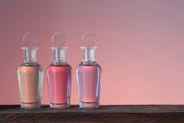 Fles Met Toverdrank Roze Achtergrond — Stockfoto