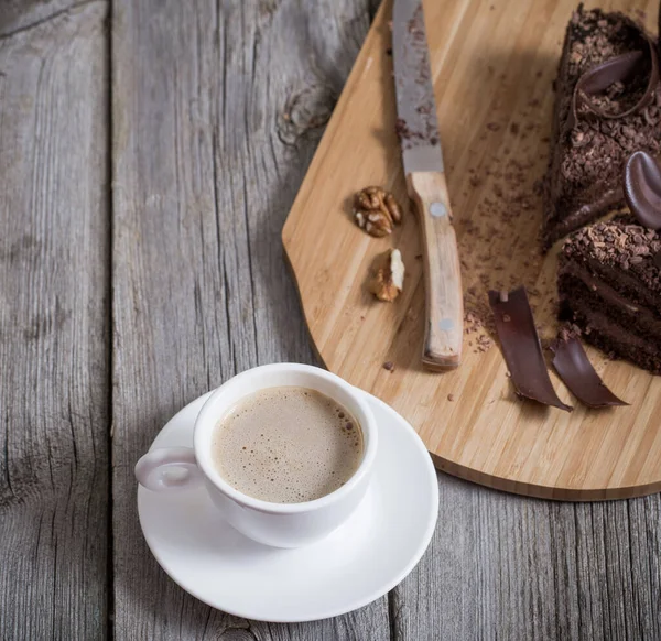 Gâteau Chocolat Sur Une Vieille Table Bois — Photo
