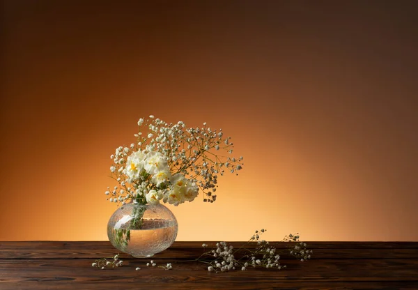 White Flowers Glass Vase Wooden Table — Stock Photo, Image
