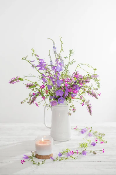 Summer Wild Flowers White Jug White Background — Stock Photo, Image