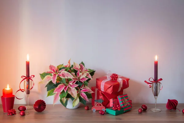 Pink Poinsettia Christmas Red Decor Wooden Shelf Background Gray Wall — Stock Photo, Image