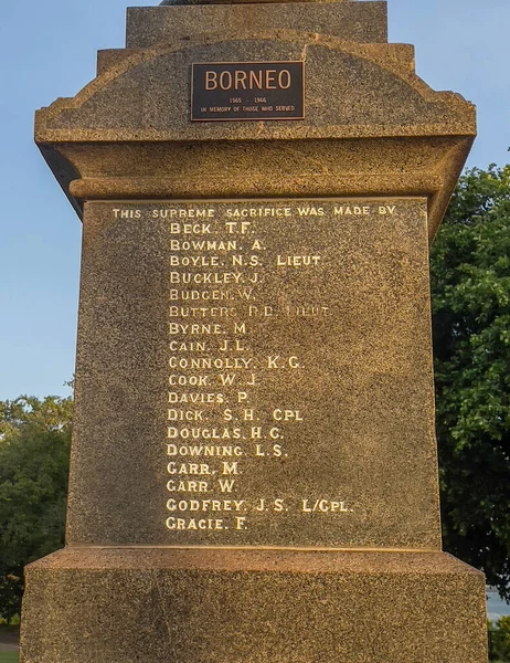 Darwin Cenotaph Upamiętnia Tych Terytorium Północnego Którzy Uczestniczyli Różnych Konfliktach — Zdjęcie stockowe
