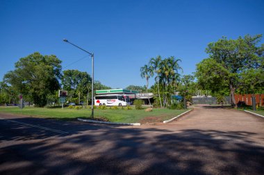 Batchelor, Avustralya 'nın Kuzey Toprakları' nda yaklaşık 500 kişilik küçük bir kasabadır.