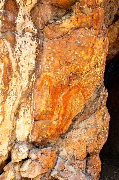 オーストラリア ノーザンテリトリーのカカドゥ国立公園にあるBurrungkuy Nourlangie ロックアートサイトのアボリジニの岩絵 — ストック写真