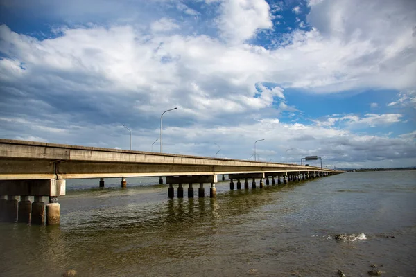 Houghton Highway Bridge Reinforced Concrete Viaduct Hays Inlet Bramble Bay — Stock Photo, Image