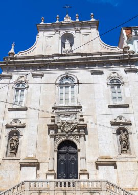 Loreto Our Lady Kilisesi'nin Roma Barok cephesi (İtalyanlar Kilisesi olarak da bilinir), 1518 yılında İtalyan tüccar topluluğu tarafından Lizbon, Portekiz'de inşa edilmiştir.