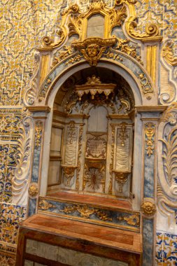 İsa 'nın Manastırı Yüksek Koro Odası, Setubal, Portekiz' de özel ibadet için küçük bir şapel.