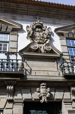 Portekiz, Viana do Castelo 'da 19. yüzyılda inşa edilen Manuel Espregueira ve Oliveira Sarayı cephesinin ayrıntıları.