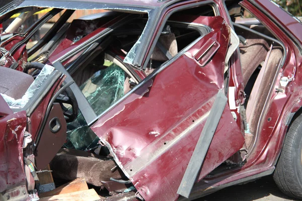 Destruição Carro Causada Por Motorista Bêbado Excesso Velocidade — Fotografia de Stock