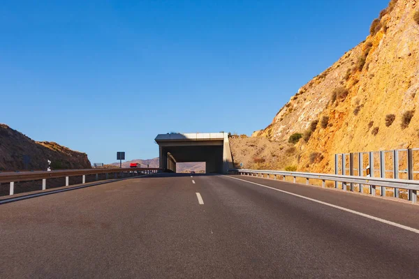 Motorväg Bergen Perdiz Spanien — Stockfoto