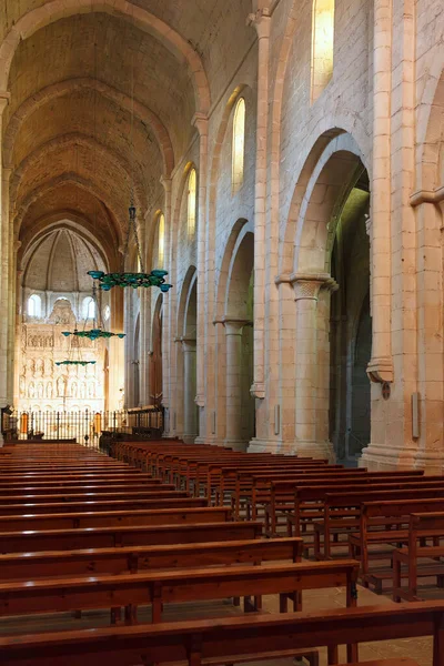 スペインのサンタ マリア ポブレット修道院で — ストック写真