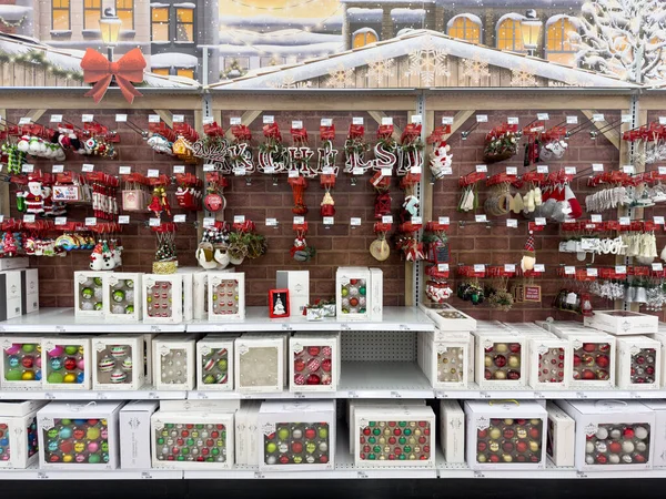 Novi Michigan Usa Nov 2022 Various Choice Christmas Ornaments Souvenirs — Stock Photo, Image
