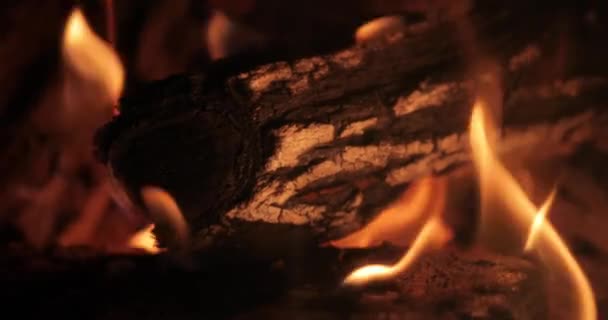 Cheminée Grumes Sur Feu Calme Chaud Atmophere Par Les Flammes — Video
