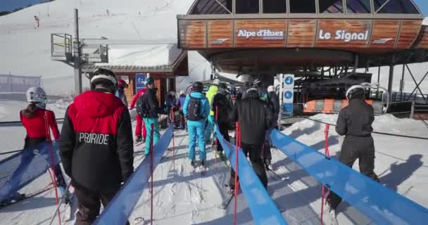 Alpe Dhuez France Circa 2022 Допомогою Лижного Ліфта Входить Через — стокове відео