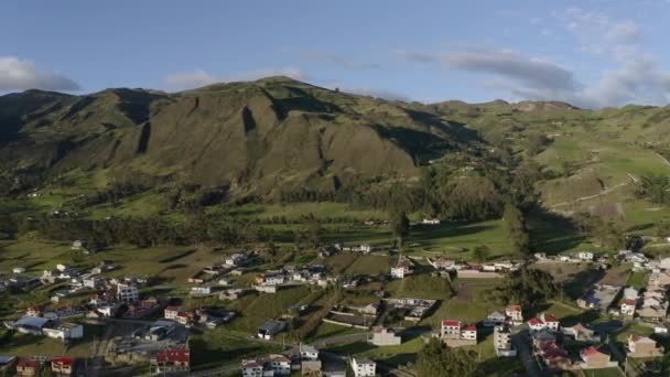 Aerial View Tambo Town Andes Drone Flying South American Mountain — Wideo stockowe
