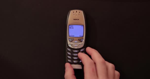 Budapešť Maďarsko Circa 2021 Sms Textová Zpráva Názvem Boomer Starém — Stock video