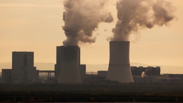 Elektrownia Opalana Węglem Wieże Chłodzące Dym Parę Elektrownia Boxberg Niemcy — Wideo stockowe