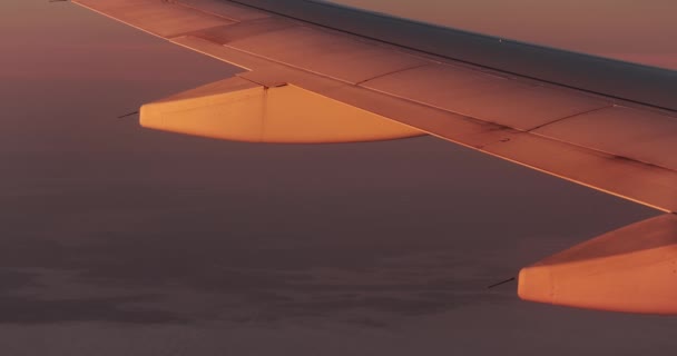 Vista Janela Avião Início Voo Manhã Luz Sol Nascente Brilhando — Vídeo de Stock