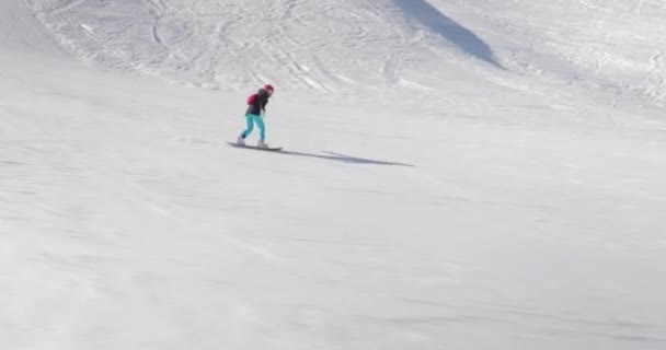 Snowboarden Alpen Hoek Volgen Shot Met Gimbal Full Frame Camera — Stockvideo