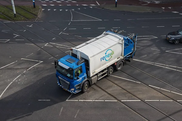Rotterdam Нідерланди Приблизно Лютий 2023 Вантажівка Збирання Сміття Їде Через — стокове фото
