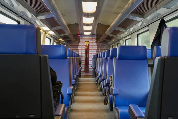 Tren Vagonu Içi Boş Yolcu Koltukları — Stok fotoğraf