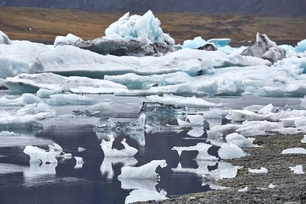 Lago Glaciar Jokulsarlon Islândia Icebergs Flutuantes Fusão Travagem Glaciar — Fotografia de Stock