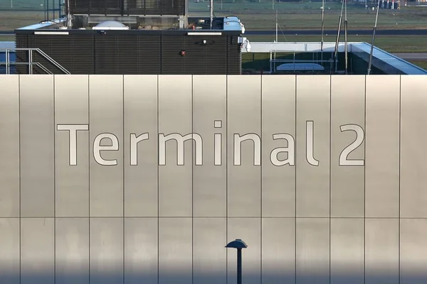 Terminal Escrito Moderno Edifício Terminal Aeroporto — Fotografia de Stock