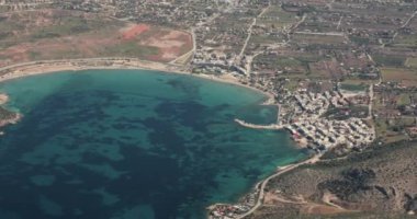 Atina yakınlarındaki Yunan kıyı kenti havacılık manzarası, Palaia Fokaia