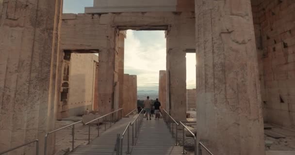Athene Griekenland April 2023 Oude Zuilen Akropolis Van Athene Oriëntatiepunt — Stockvideo