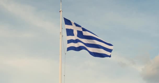 하늘을 흔들리는 그리스 — 비디오