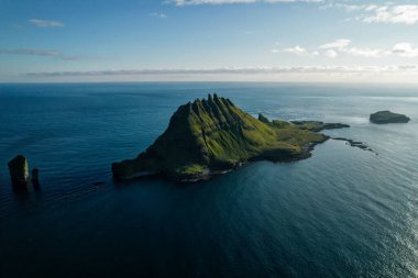 Faroe Adalarındaki Tindholmur Adası