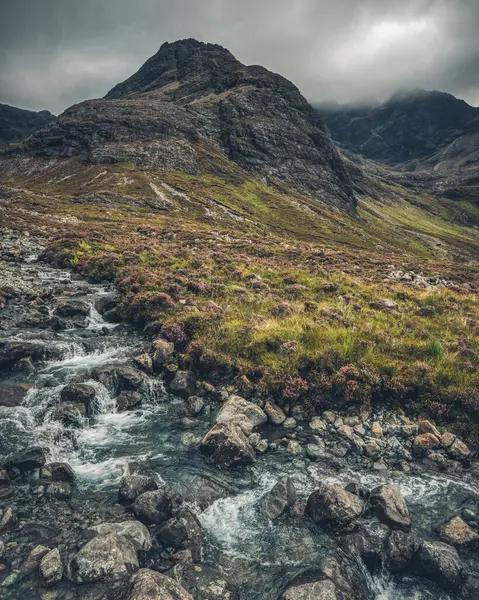 Стежка Казкових Басейнів Острів Скай Шотландія Ліцензійні Стокові Фото