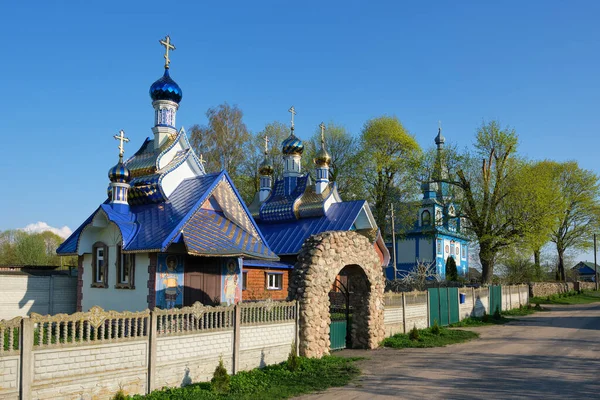 오래된 성령의 교회는 삼위일체 교회와 예배당을 제공합니다 Telyadovichi Kopyl 민스크 — 스톡 사진