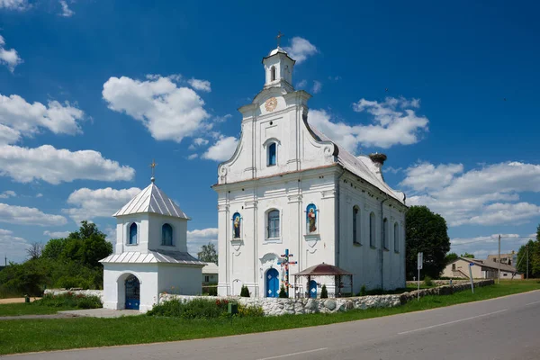Antiga Igreja Ortodoxa Antiga Assunção Virgem Maria Aldeia Busyazh Distrito — Fotografia de Stock