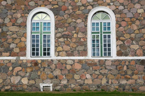 Arched Windows Aged Stonewall Old Building — Stock Photo, Image
