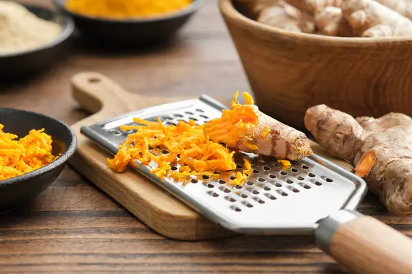 Grated Fresh Turmeric Roots Grater Bowls Whole Grated Curcuma Roots — Stock Photo, Image