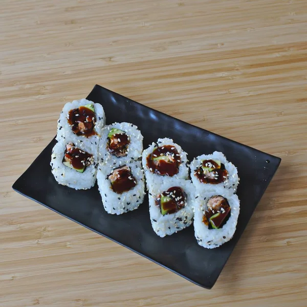 Asian Japanese Food Sushi Salmon Teriyaki Roll 로열티 프리 스톡 사진