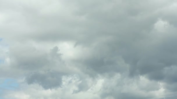 Nubes Luz Gruesa Divergen Gradualmente Mejorar Clima Nube Lapso Tiempo — Vídeos de Stock
