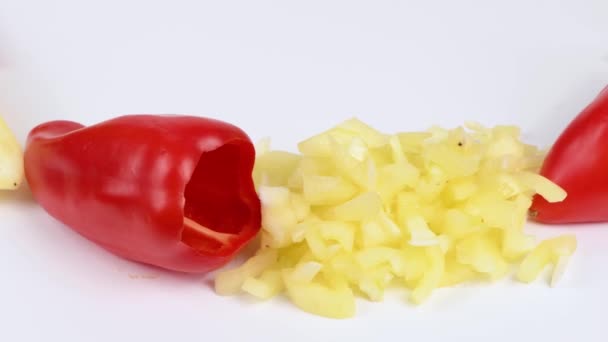 Rode Gele Paprika Worden Verschillende Manieren Gesneden Gezond Voedsel Concept — Stockvideo