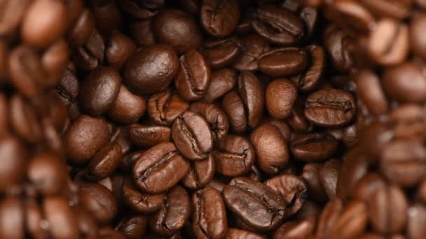 Roasted Coffee Beans Background Focus Center Top View Loop Motion — Stock Video