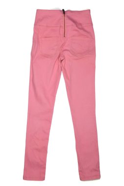 Pembe kadın pantolonu. Beyaz arka planda pembe kadın pantolonu..