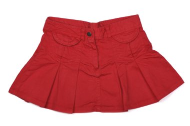 Kırmızı mini etek. Kırmızı etek beyaz arka planda izole edilmiş. Ön görünüm.