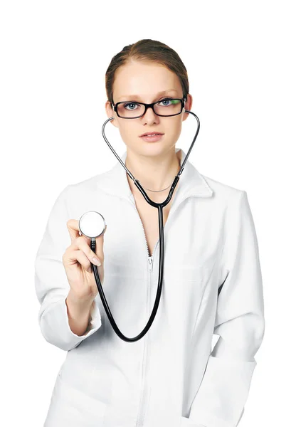 Médico Femenino Con Estetoscopio Aislado Sobre Fondo Blanco —  Fotos de Stock