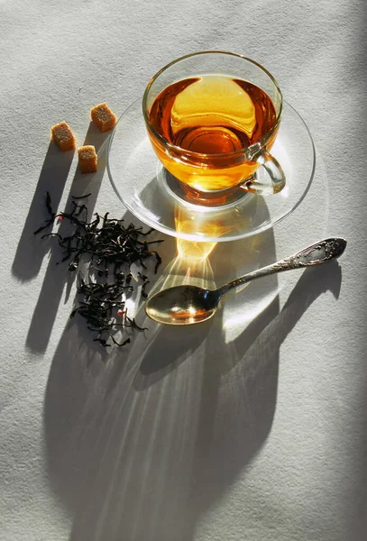 Filiżanka Herbaty Łyżki Cukier Białym Tle — Zdjęcie stockowe