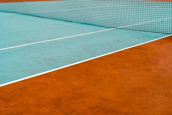 Πολύχρωμο Λαστιχένιο Γήπεδο Τένις Δίχτυ Σπουδαίο Υπόβαθρο Τένις — Φωτογραφία Αρχείου