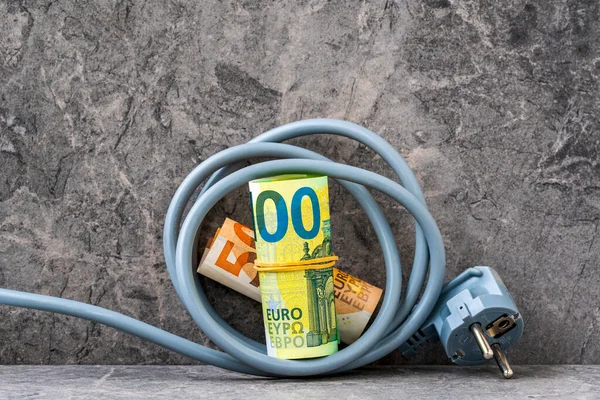 Cable Eléctrico Con Rollos Moneda Euro Energía Cara Coste Del — Foto de Stock